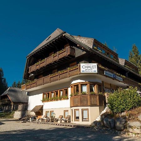 Berghotel Und Restaurant Kraeuter Chalet Furtwangen Exterior photo